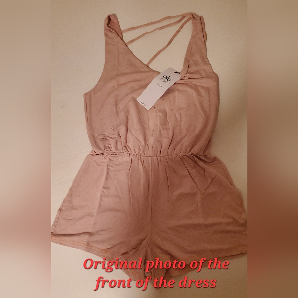 ALO Yoga Light Pink Sleeveless Dress